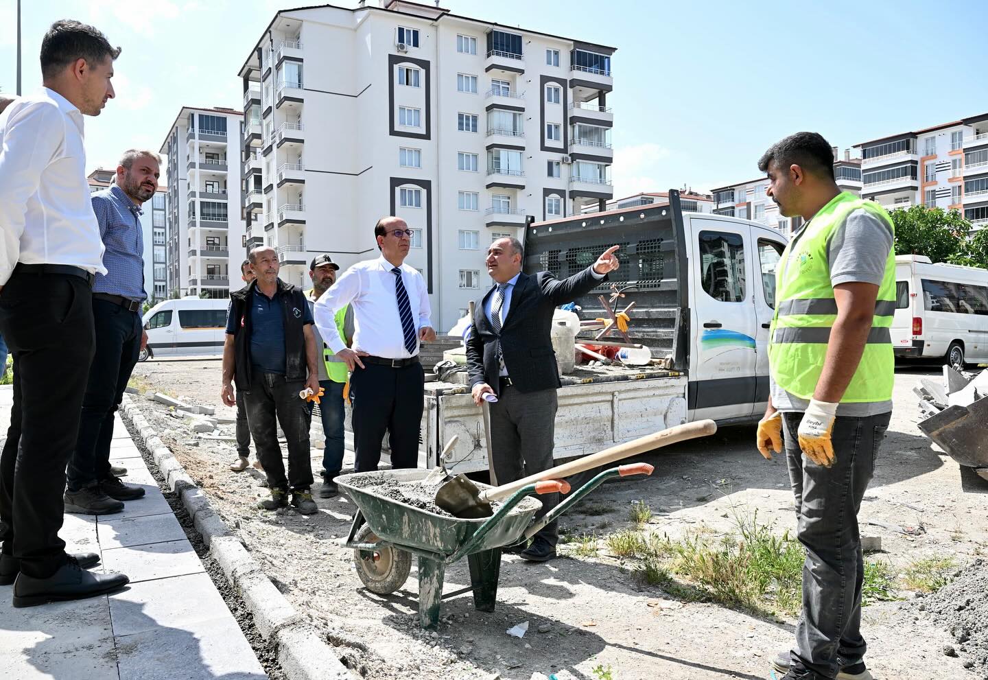 Başkan Geçit, “İlçemizin Hak Ettiği Kaliteli Yatırımların Startını Verdik”