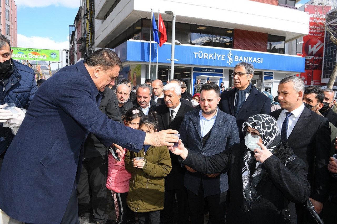 Malatya Kent Konseyi Malatyalı Niyazi Mısri’yi Tanıtıyor